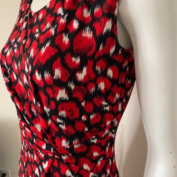 Precis Dress - Picture 2 of 7